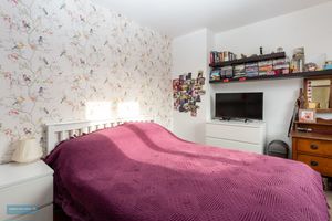 Bedroom- click for photo gallery